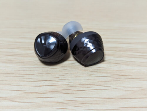 【長時間再生】コスパのいいSOUNDPEATS Engine 4、細かい欠点もあり【ワイヤレスイヤホン】